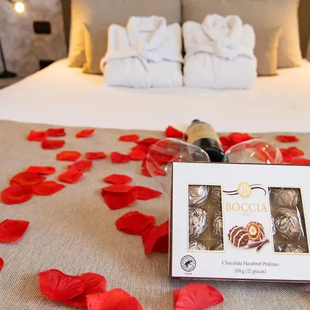 El Tejar & ホテル 2*