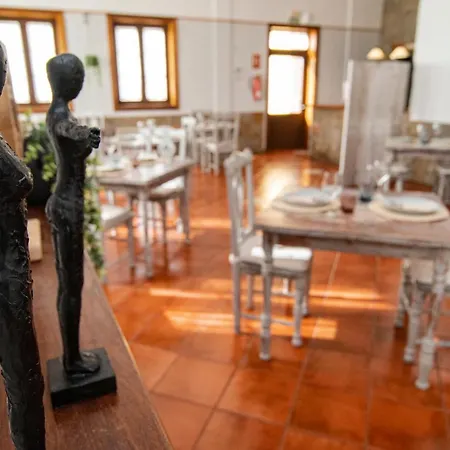 El Tejar & Hotel 2*
