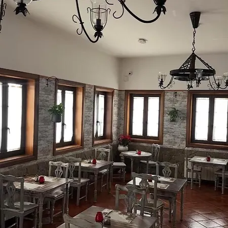 فندق El Tejar & فيلافلور